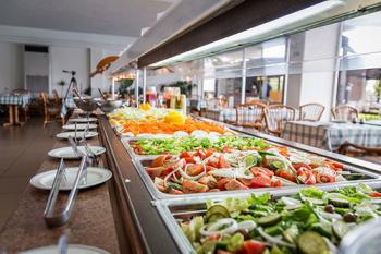 Всички видове концепции за хранене от BB до AI